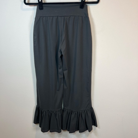 Matilda Jane Women's Big Ruffle Pants Brace the Gray Boho Hippie Flare Fun Small - Picture 6 of 8